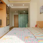 Botanica - Near Tsn Airport - 2Br 1Wc - Luxury