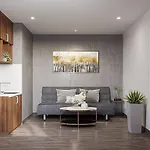 Morden Leparc Hotel & Spa