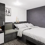 Morden Leparc Hotel & Spa