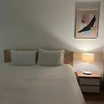 Luxury Stay Vinhomes Landmark Apartment