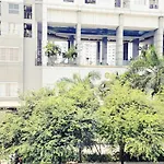 Mother\'S Home