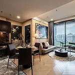 Lumiere Riverside - Raymond Holm - Luxurious 5-Star Apartment