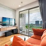 River Panorama 2 Bedroom Luxury District 7