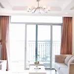 Vinhomes Central Park Lotus Apartment - Can Ho Dich Vu Cho Thue