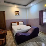 Thao Nguyen 2 Hotel