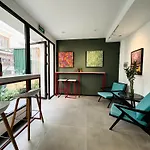 Noma Living - Apartment With Working Space For Nomad