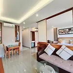 Garnet Hotel