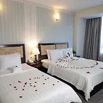 Dong Kinh Hotel