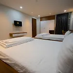 Hanh Trang Hotel