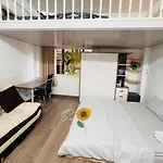 337R- Near Benthanhmarket- Duplex-3Pax-District 1