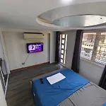127 Hoa Lan, P2, Phu Nhuan