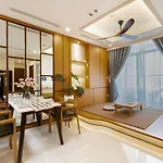 The Peninsula Landmark - Vinhomes Central Park