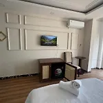 Crab Bui Vien Homestay