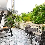 Grad Ly Ly Hotel 2