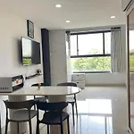 Duplex Apartment Botanica Premier - Nearby Airport Free Pool Gym