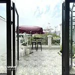 201 Lakeview Homestay
