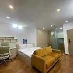 Tan Cang Lamark 81