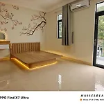 Tp House