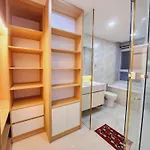 Apartment Near Secc District 7