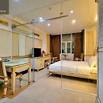 S79 Business Suite Residences