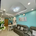 Nha Cua Truc - Emerald Celadon City