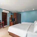 La Bonita Hotel And Apartments