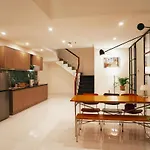 Full Duplex Apartment - With Private Pool - Gnite Stay