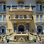 Cozi 5 Serviced Apartment