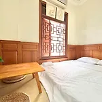 Nice 2Br Apart Private Kitchen At 2Nd Floor Near Canal