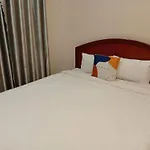 Acorn Hotel