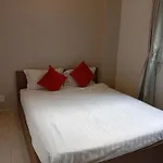 Acorn Hotel
