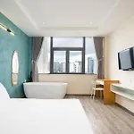Hoshi Apartment