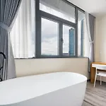 Hoshi Apartment