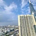 Vinhomes Landmark Luxury Apartment By Navie