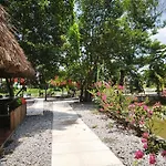 Cam Trai Trong Ngay View Song - Homestay Me Khang 2