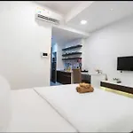 Rivergate, 1 Bedroom Center City
