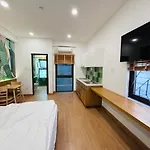 Cloud 9 Apartment