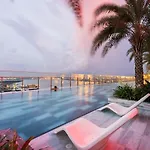 River Panorama 2Bedroom, District 7, Riverview Netflix