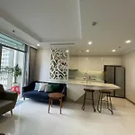 Landmark 81 Vinhomes Apartment Service