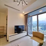Vinhome Central Park Apartment To Enjoy