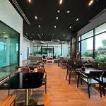 D\'Edge Thao Dien - Skypool Paradise