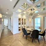 Landmark 81 Vinhomes Apartment Service