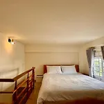 Duplex Loft Near D1 Exquisitely Designed Stay
