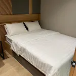 Modern 2-Bedroom City Apartment In D1 Central By Esg