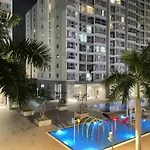 Cozy 3-Br In The Center Of District 7