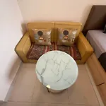 Cbd Luxury Apartment In Rivergate Tower