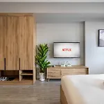 Aris Soho Balcony Suites Saigon District 1