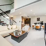 Serenity Saigon Sky Villas - Free One Way Airport Shuttle