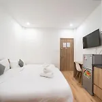 Daisyhouse City Center