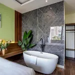La Phan Huy Ich Hotel
